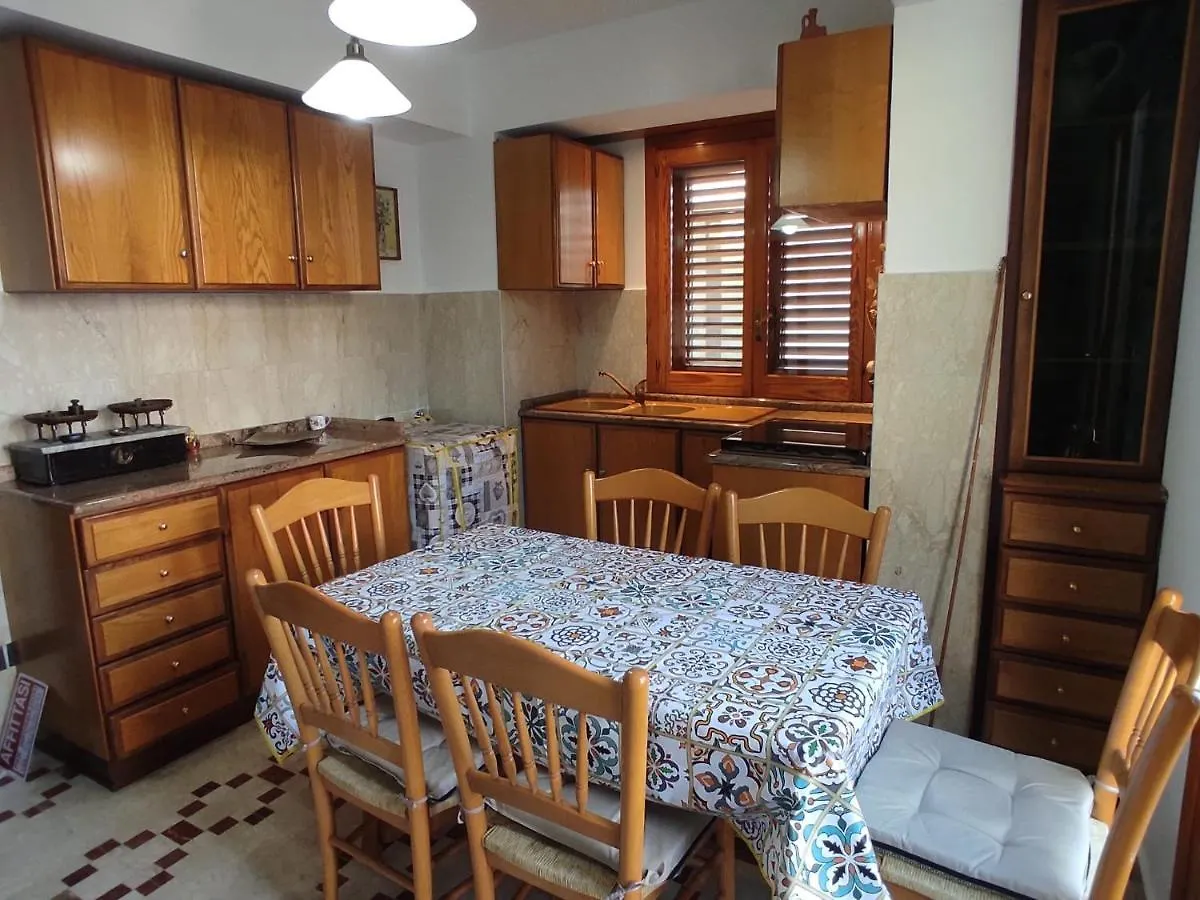Casa Nupi Apartment Sant'Alessio Siculo 0*,